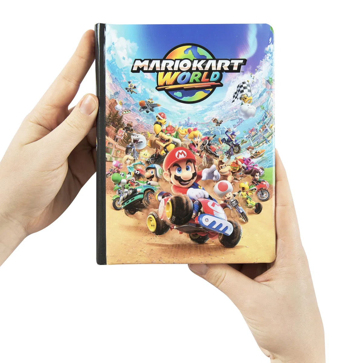 MARIO KART - Diario Scuola Ufficiale Mario Kart, Diario Scolastico 12 Mesi, Ideale per la Scuola Elementare, con Copertina Imbottita e 320 Pagine Interne Stampate a Colori, 13 x 17,8H cm