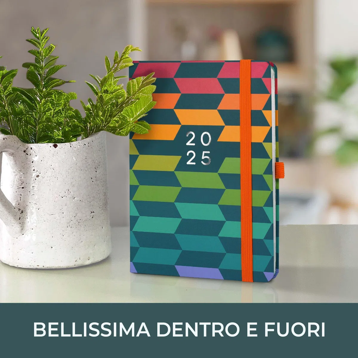 Agenda 2025 A5 Everyday Boxclever Press. Agenda 2025 settimanale verticale da Gen - Dic 25. Agenda settimanale 2025 con pagine per le note a puntini. Agenda ispirata agli obiettivi.