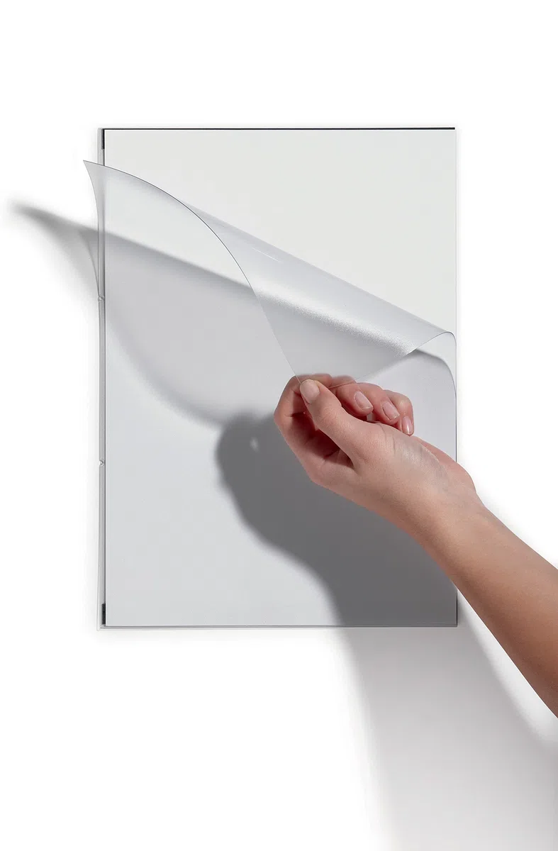 Durable 487419 - Tasca magnetica Duraframe Magnetic, tasca a fissaggio magnetico, per superfici metalliche, f.to A4, trasparente, 2 Pezzi